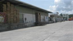 顺生物流坂田火车站专用仓库区